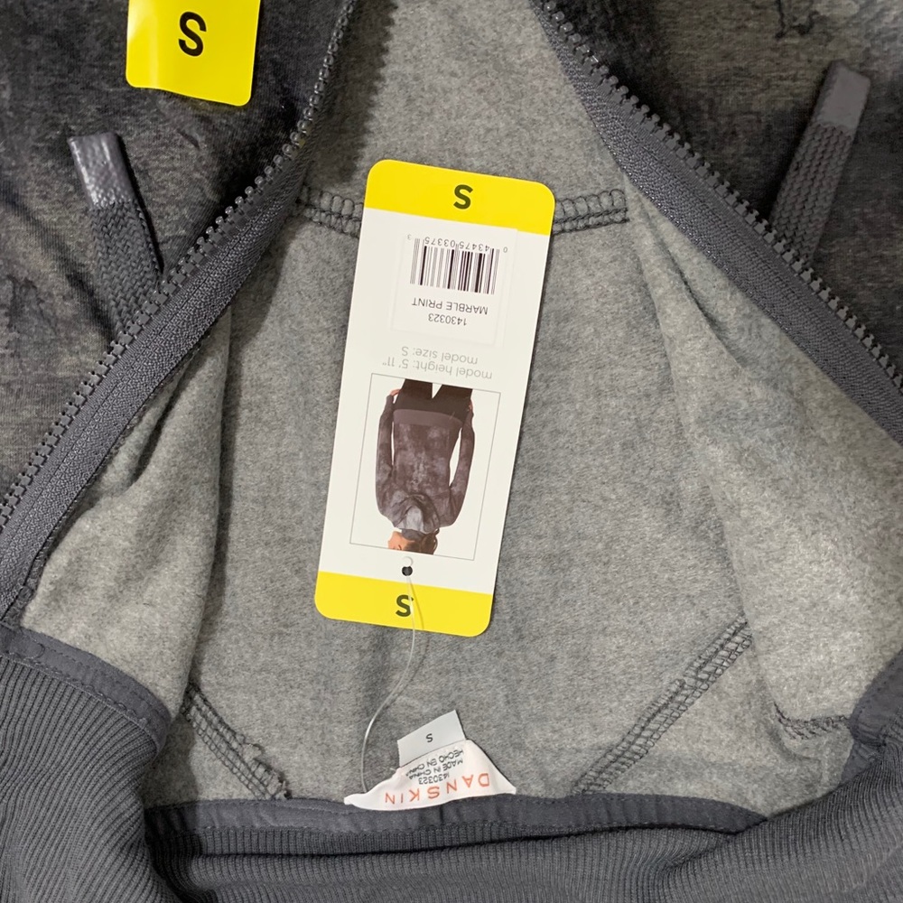 Athletic jacket - Picture 5 of 8